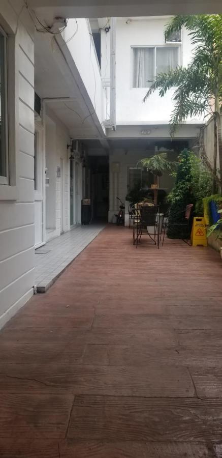 Innsite Room Rentals Pasay Exterior foto