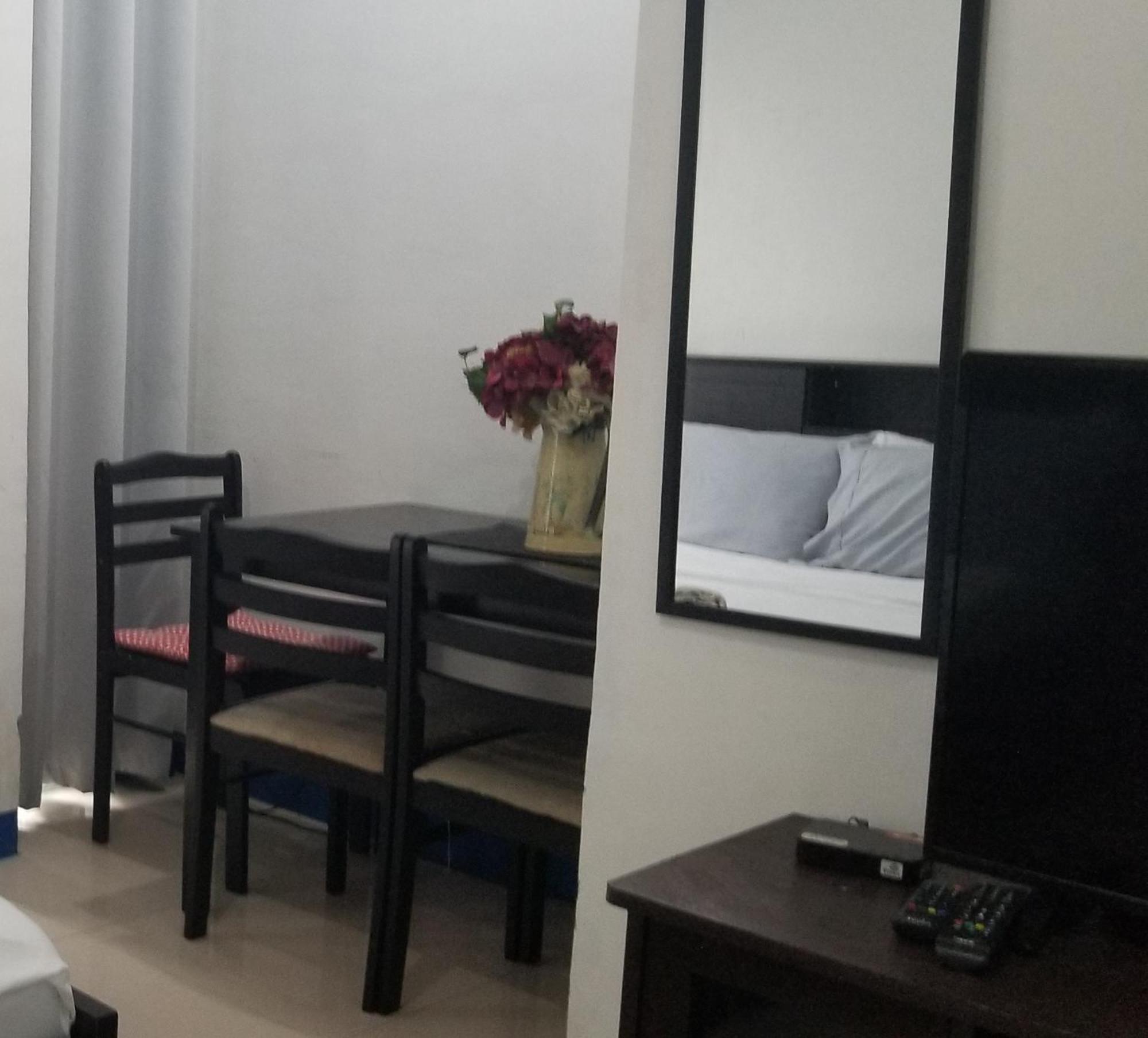 Innsite Room Rentals Pasay Exterior foto
